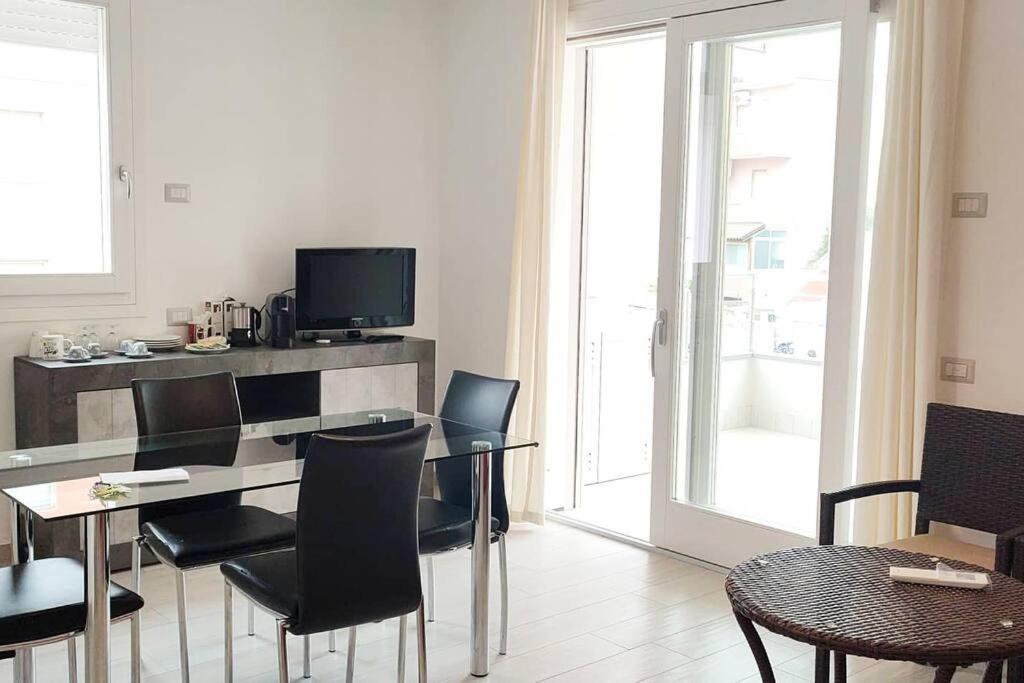 Lido Beach Apartments, Nuovi E Moderni, Vicino Alla Spiaggia 알게로 외부 사진