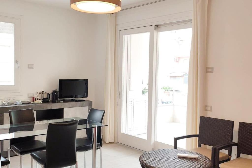Lido Beach Apartments, Nuovi E Moderni, Vicino Alla Spiaggia 알게로 외부 사진
